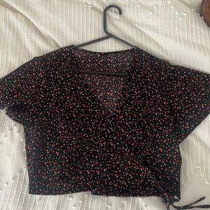 Floral wrap top